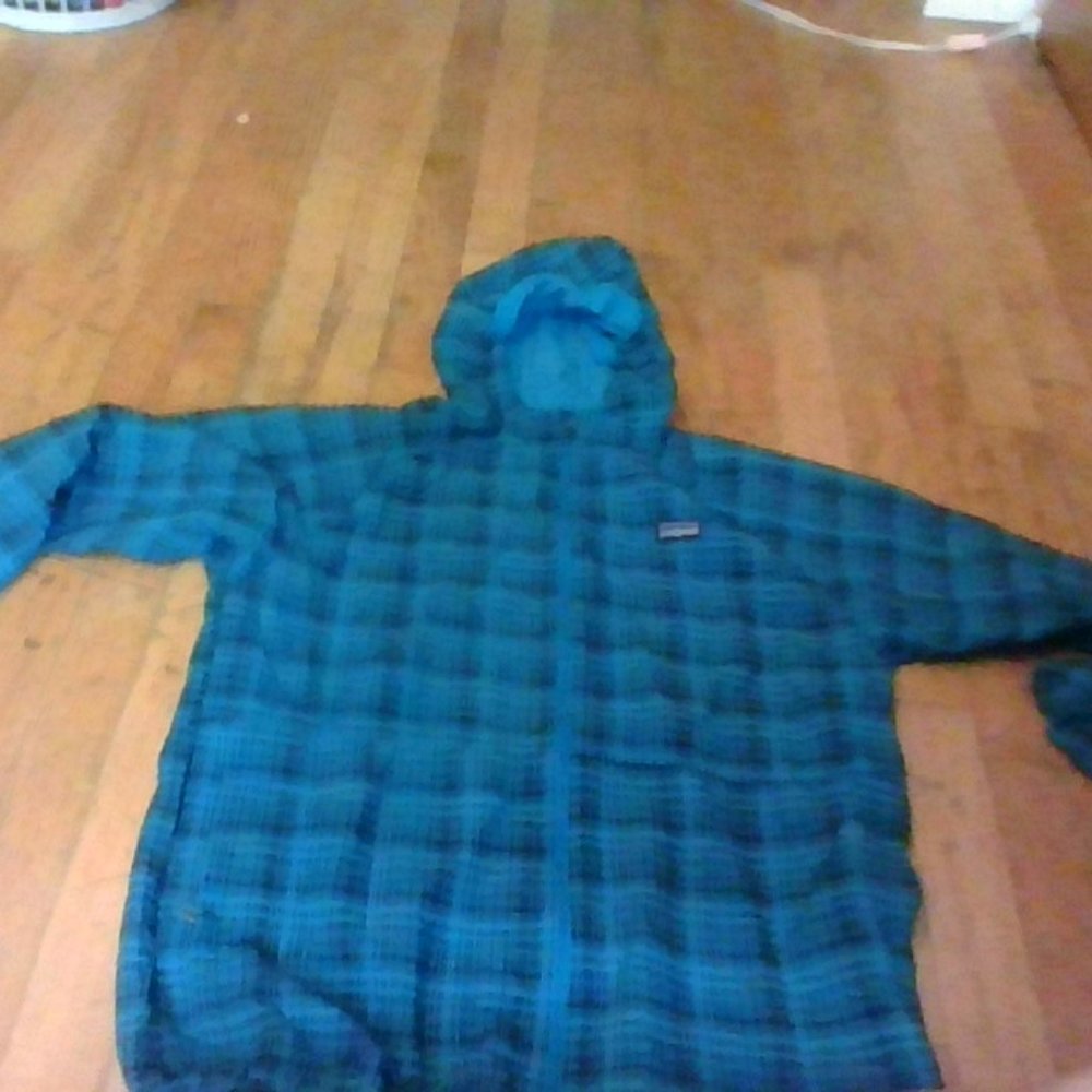 patagonia wind breaker